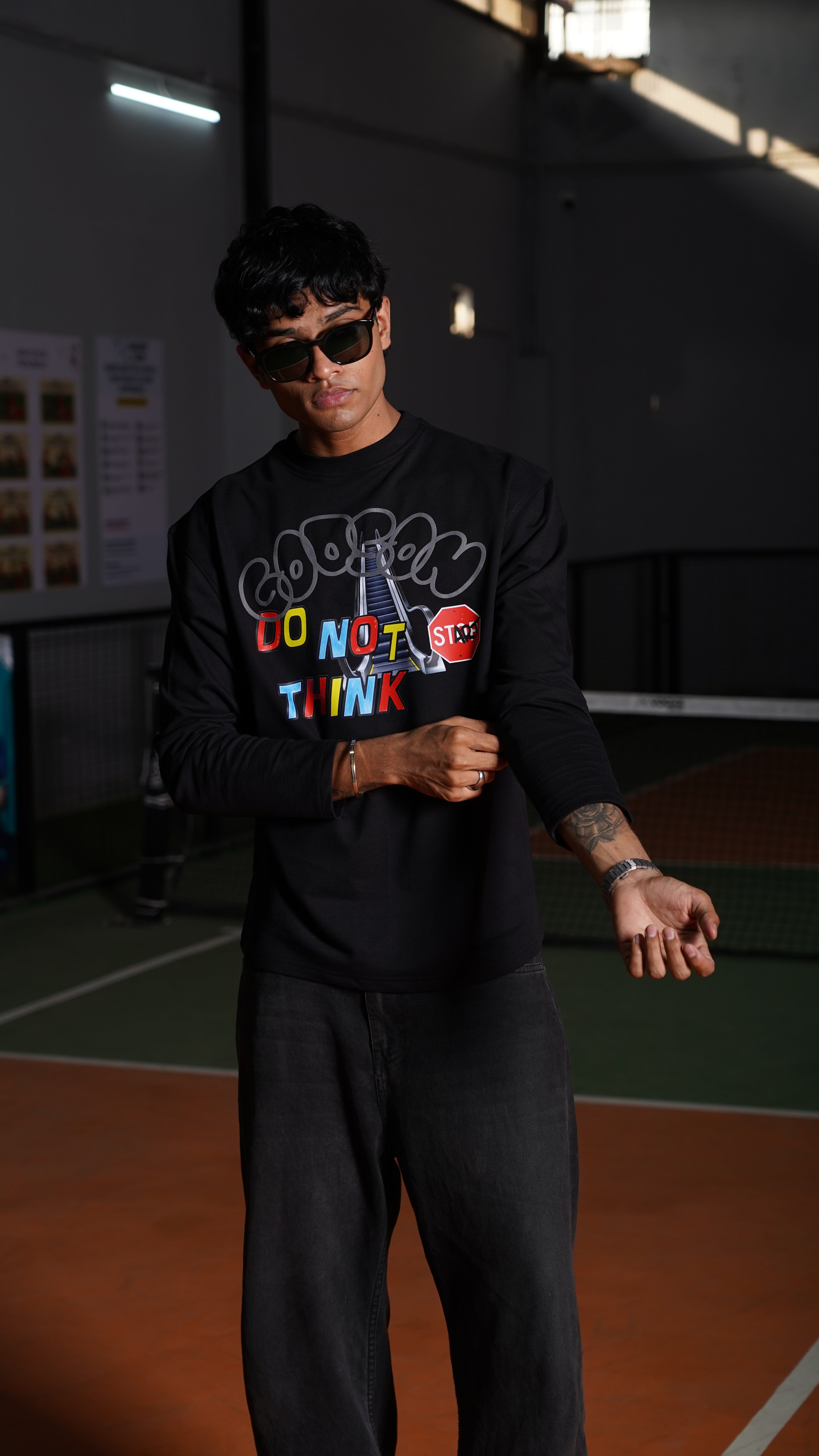 DO NOT THINK – BLACK HYBRID PRINT LONG SLEEVE