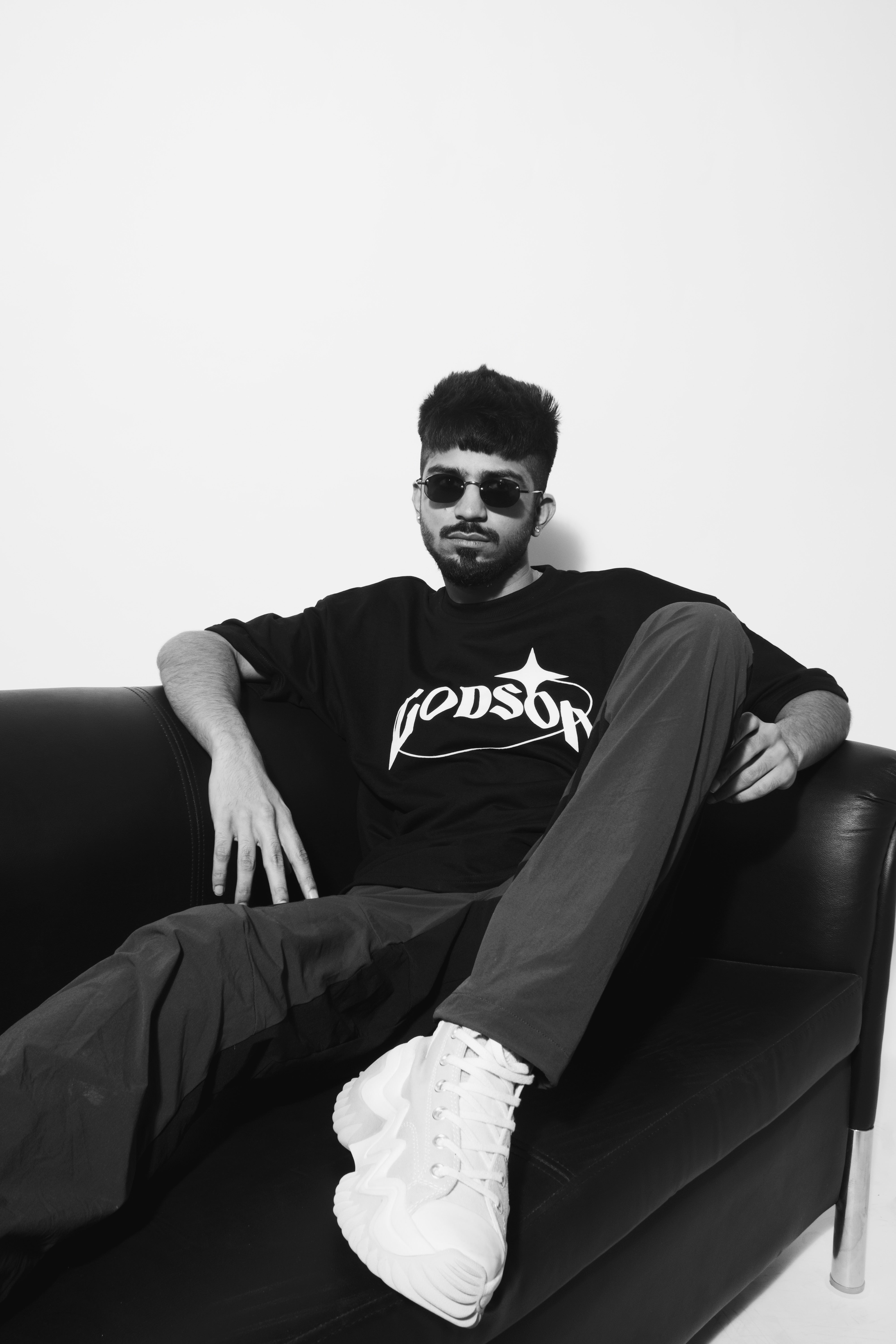 basic logo t-shirt